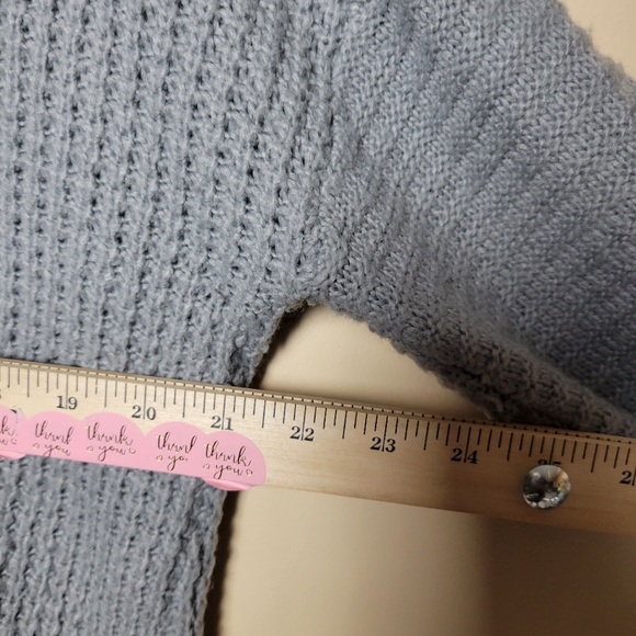 UPWEST Gray V-neck Oversized Waffle Knit Long Sleeve Sweater XS. - Picture 8 of 11